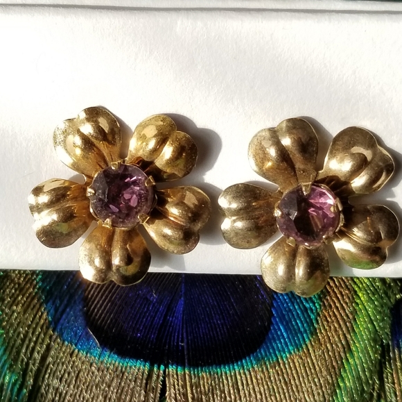 Vintage Van Dell flower earrings screwback gold fill purple floral - Picture 2 of 14